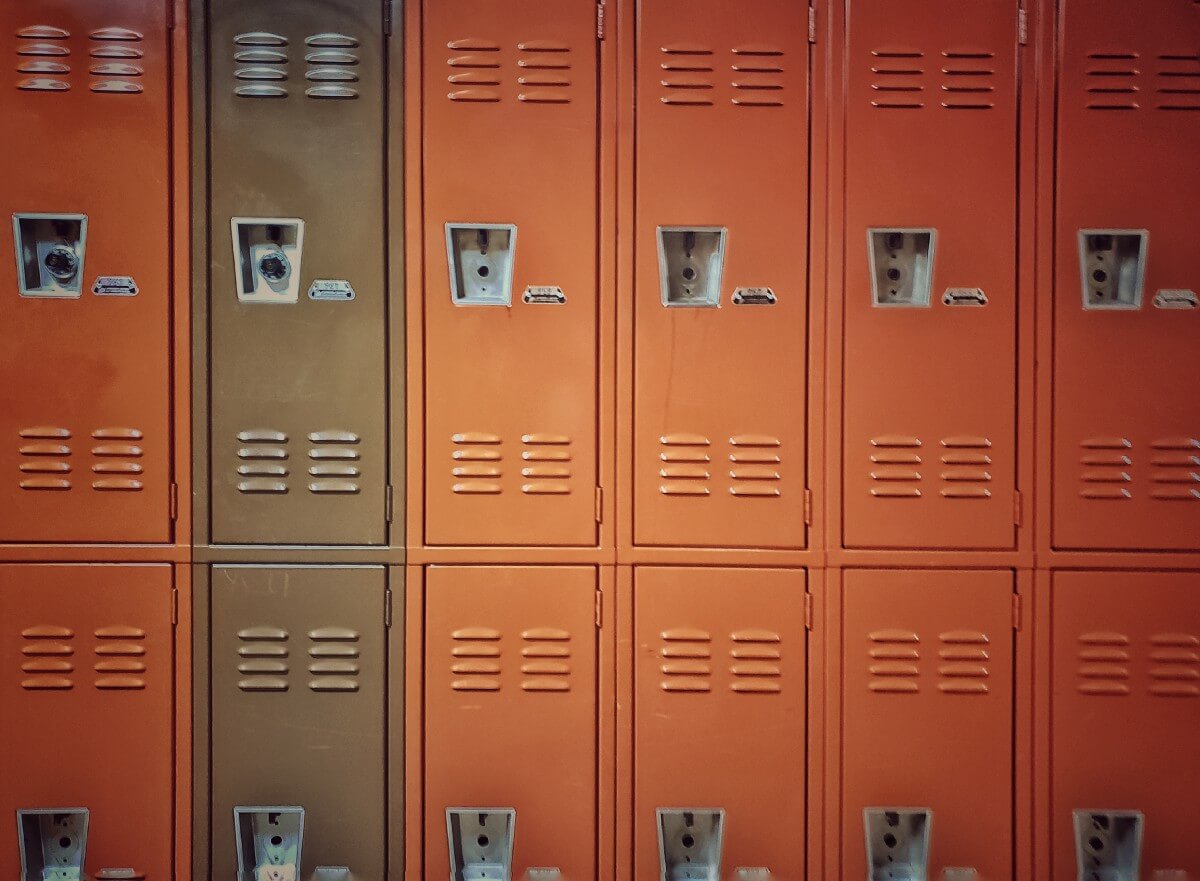 How to serve images securely using PHP