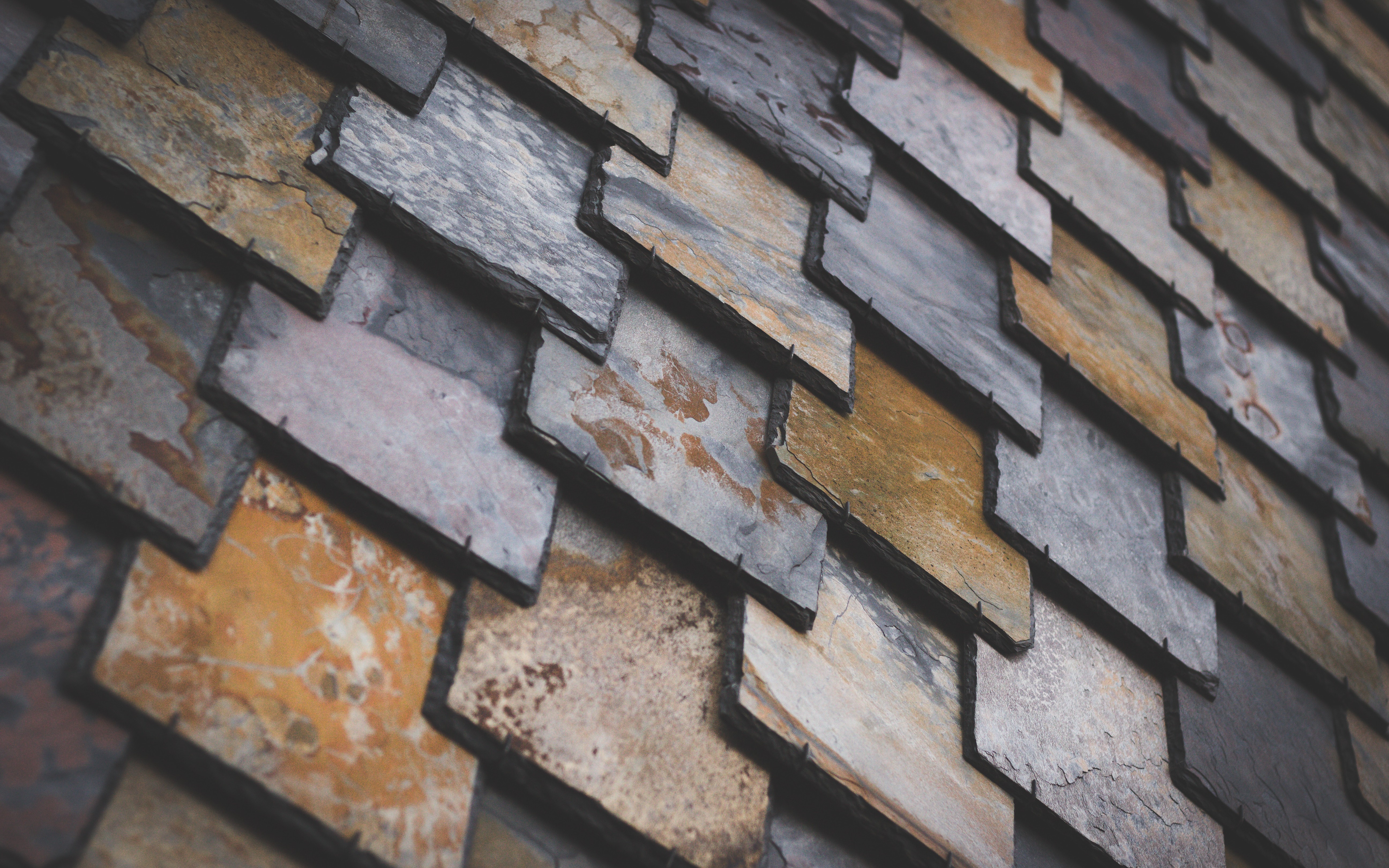 6 Defining Features of Microservices