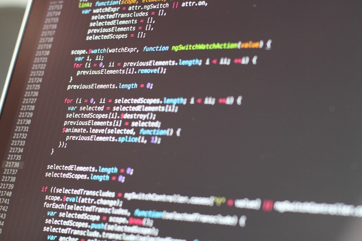 Anonymous Function VS Closure