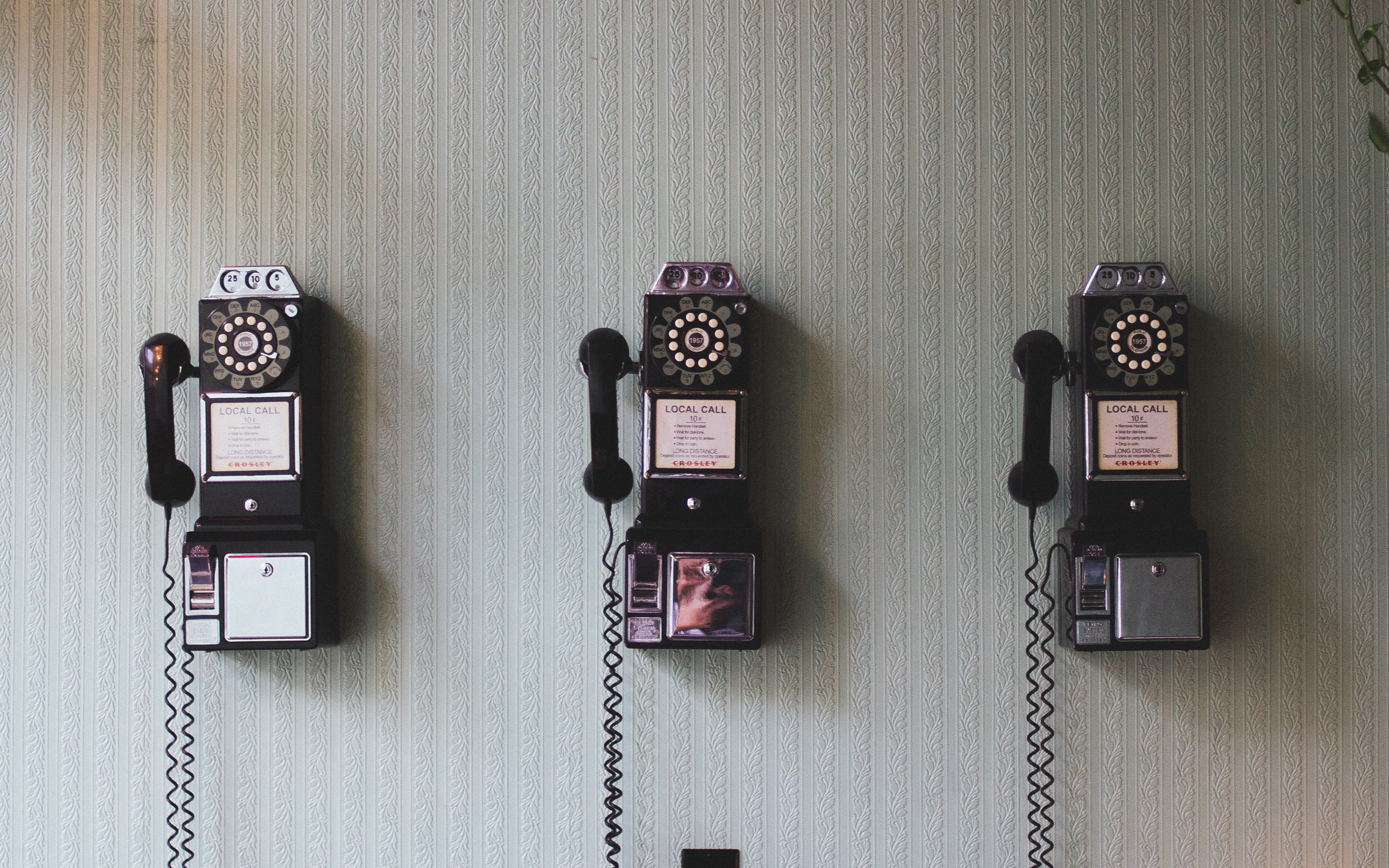 How to Make Microservices Communicate