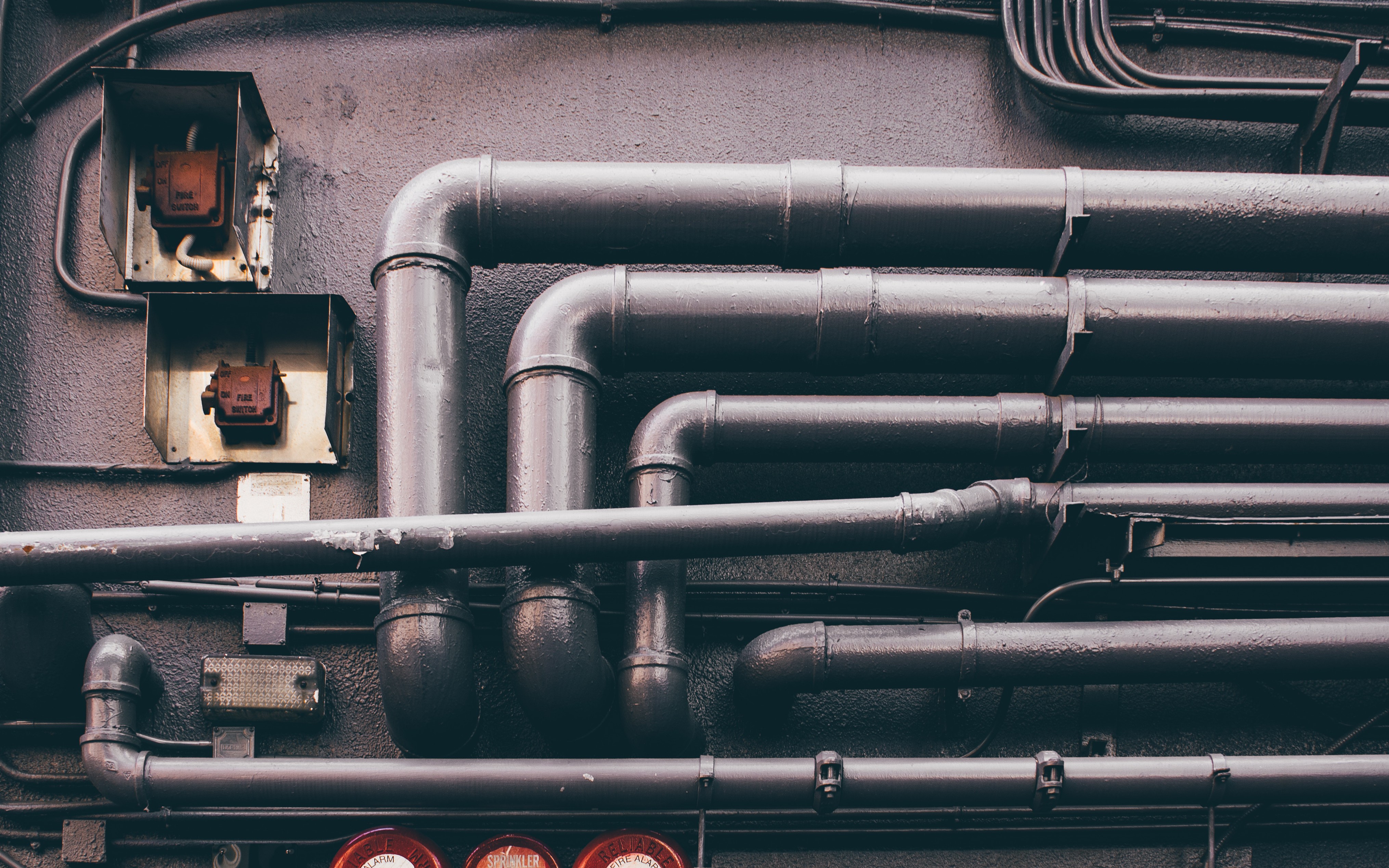Creating Dataflow Pipelines With Amazon Kinesis