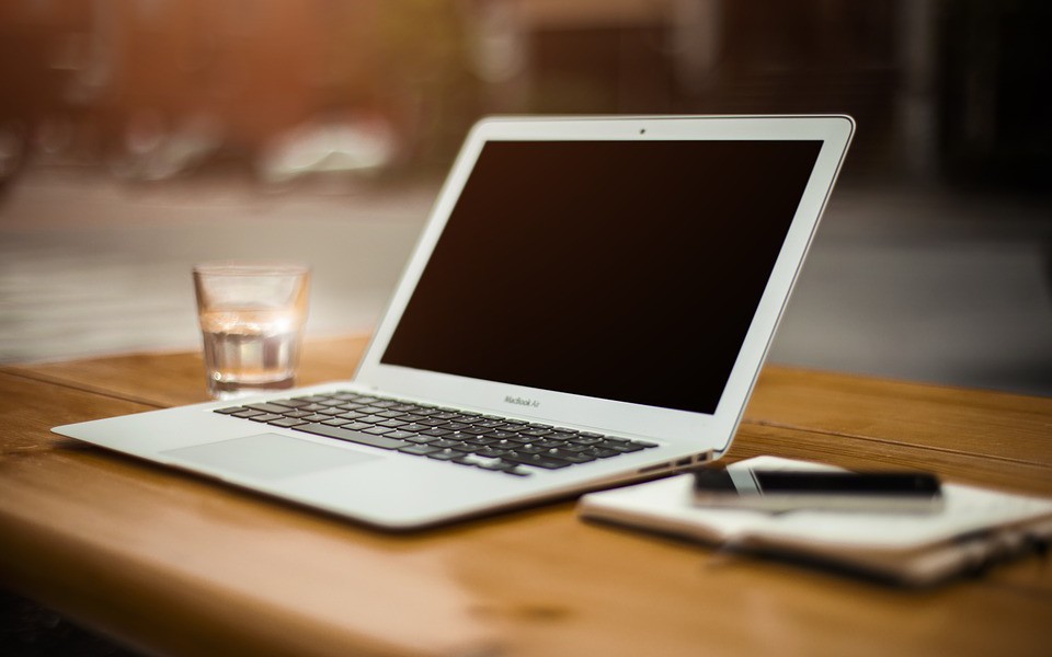 Serverless Computing vs. Containers